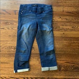 Elastic waist Capri pants